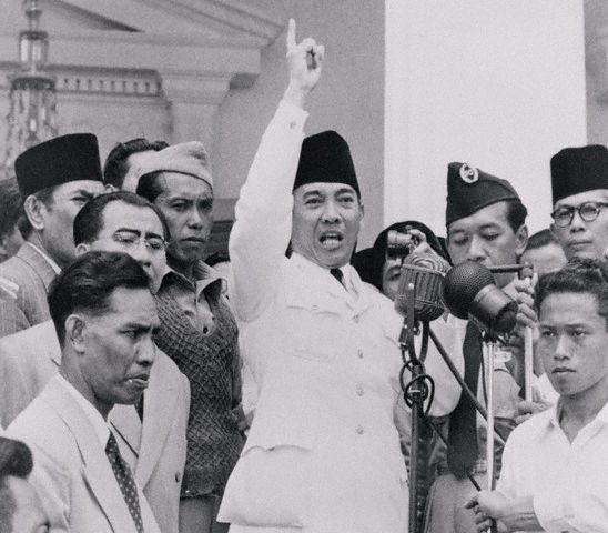 Pendidikan Soekarno: Perjalanan dari Sekolah Teknik hingga Pemikiran Revolusioner