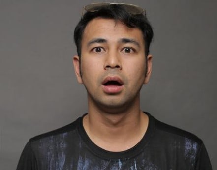 Apakah Selebriti Seperti Raffi Ahmad Pantas Mendapatkan Gelar Doktor HC?